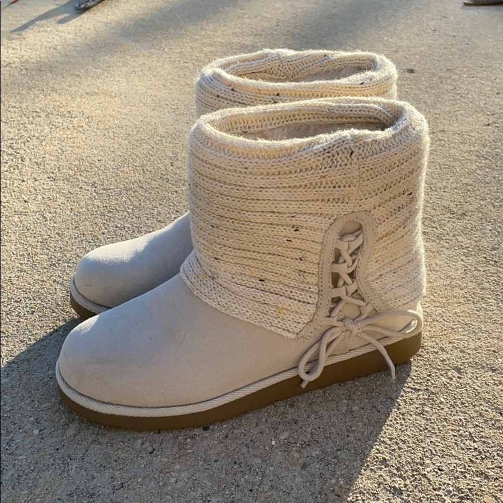 Warm & Comfy Tan Booties